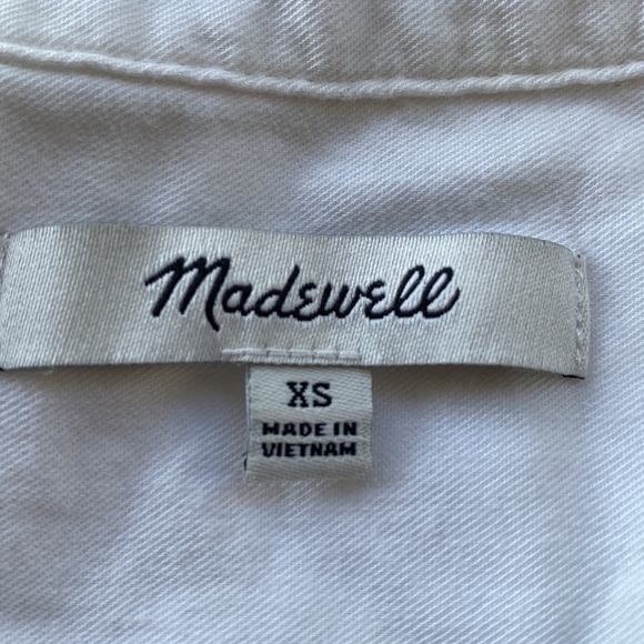 Madewell crisp white courier shirt blouse from Bloomingdale’s classic & comfy! - Picture 9 of 12